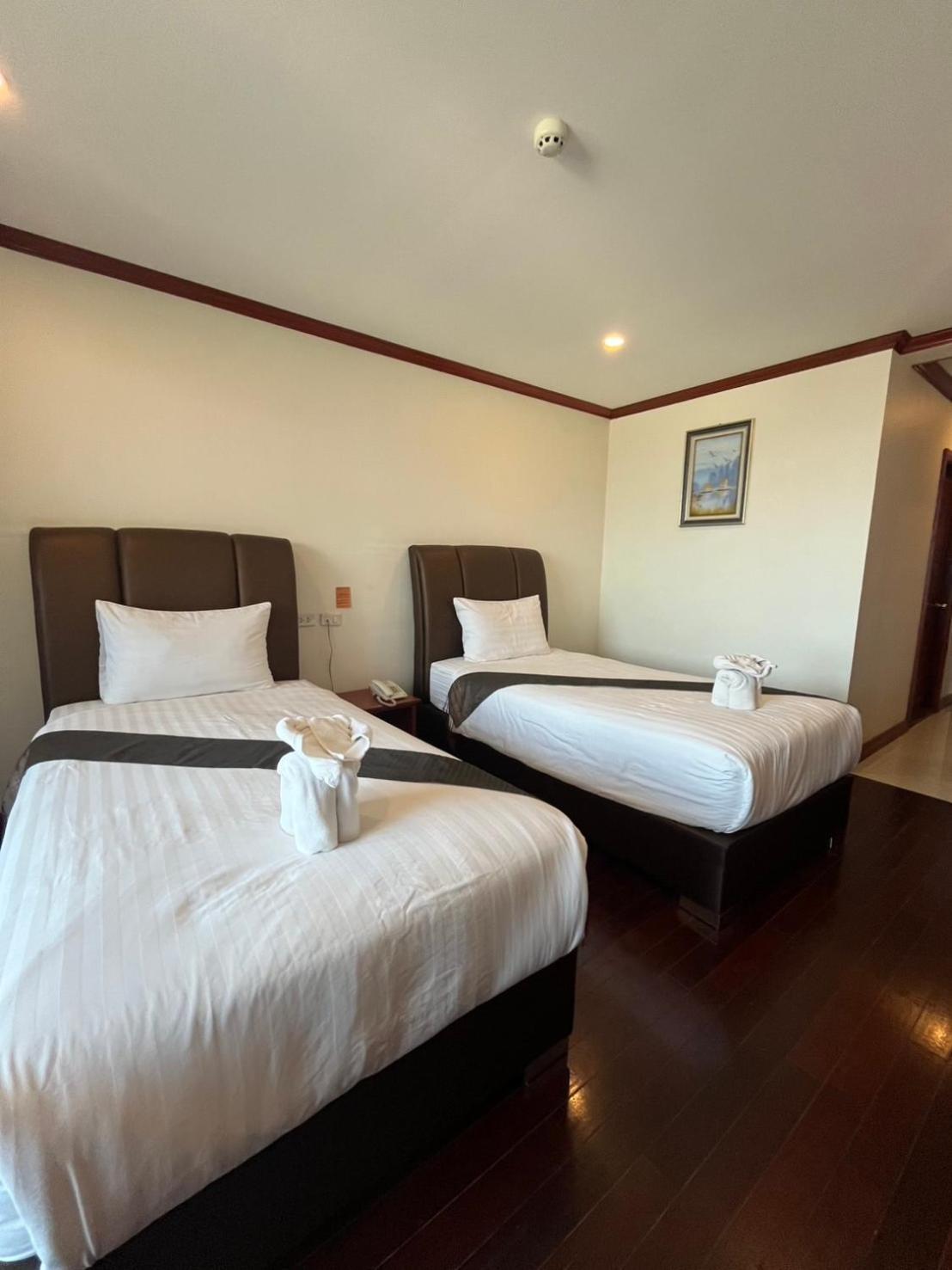 Nakhone Champa Hotel ปากเซ ภายนอก รูปภาพ